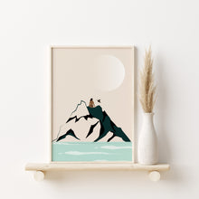 Load image into Gallery viewer, SOLITUDE WOMAN